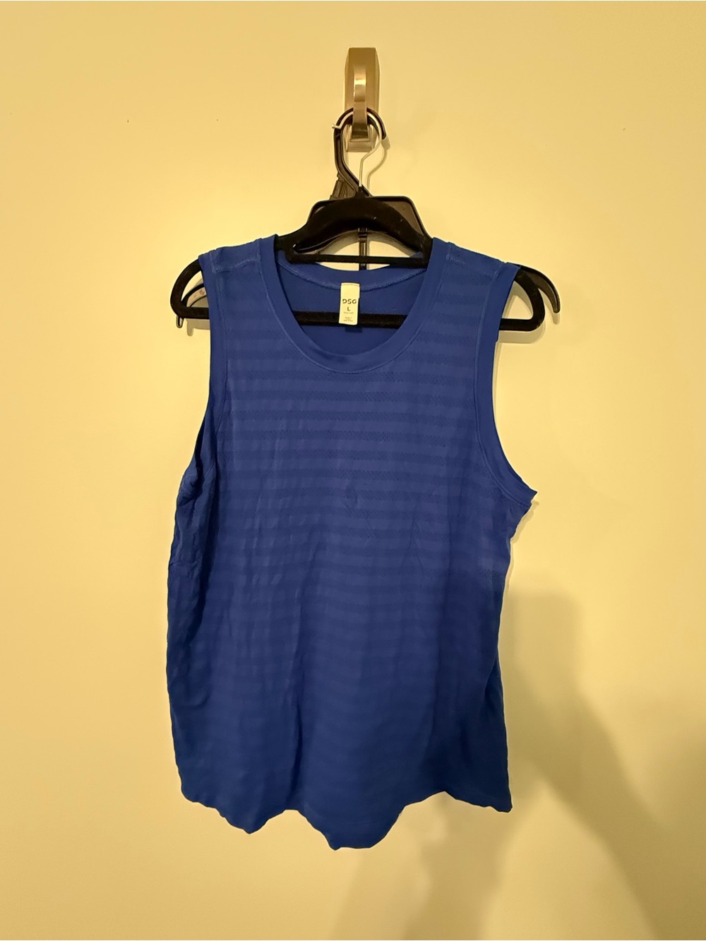 DSG tank in royal blue size large like new